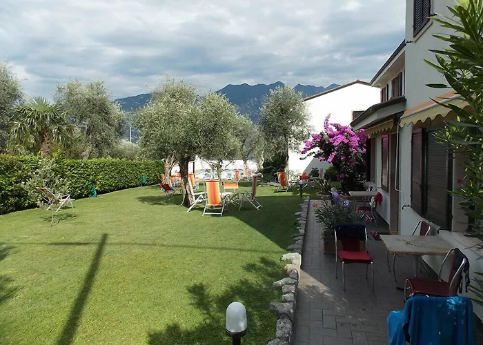 Aparthotel Alesi 3*