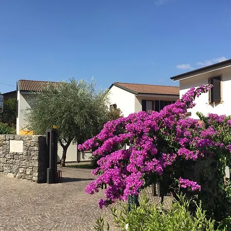 Aparthotel Alesi 3*