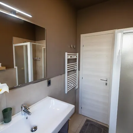 Alesi Aparthotel
