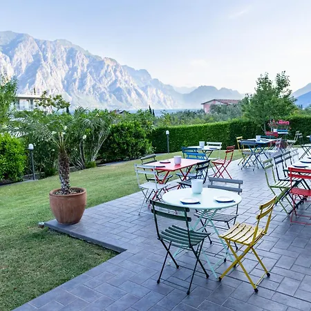 Alesi Apart-hotel Malcesine