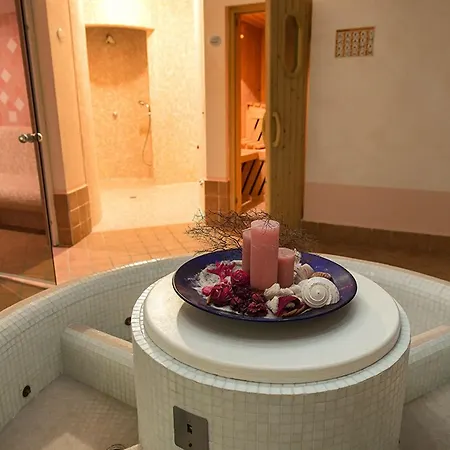 Alesi 公寓式酒店 马尔切西内