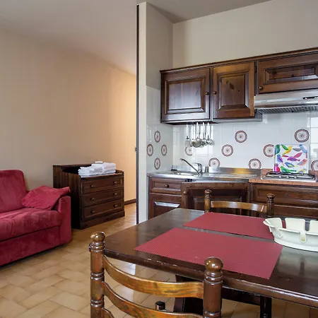 Alesi 公寓式酒店 马尔切西内