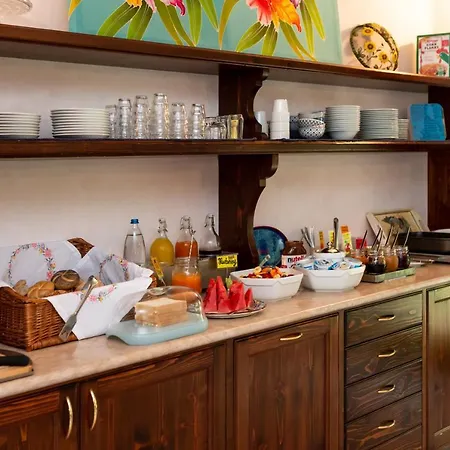 Alesi 公寓式酒店