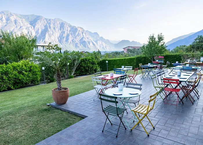 Alesi Aparthotel Malcesine